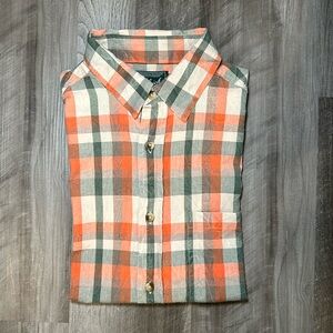 Woolrich Short Sleeve Button Down - Medium